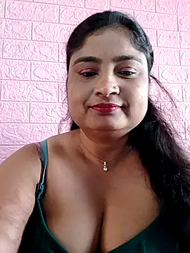 Snapshot of hornyriyanka chatting on 16, 10, 2025 hornyriyanka online show from 16, 10, 2025