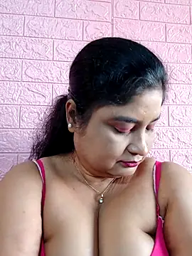 Snapshot of hornyriyanka chatting on 30, 11, 2025 hornyriyanka online show from 30, 11, 2025