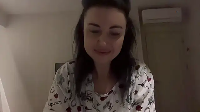 Snapshot of Gilin1 chatting on 9, 2, 2026 Gilin1 online show from 9, 2, 2026