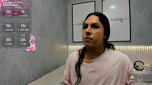 Ximenahott  online show from 4, 10, 2025