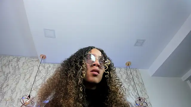 Hanna Cornee  online show from 9, 9, 2025