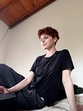 nyxofempusa online show from 10, 11, 2025