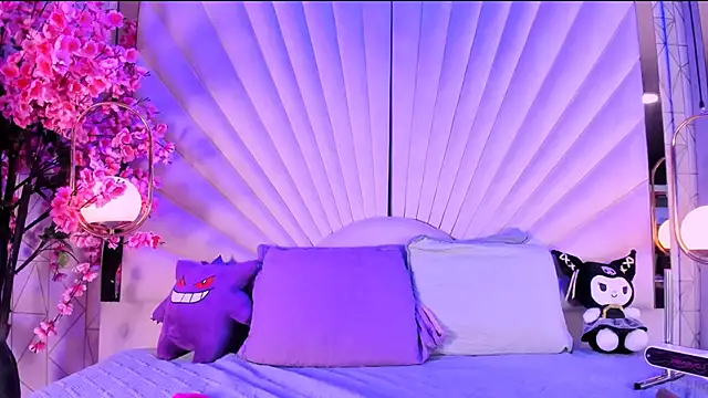 VesperVelvet online show from 2, 6, 2026