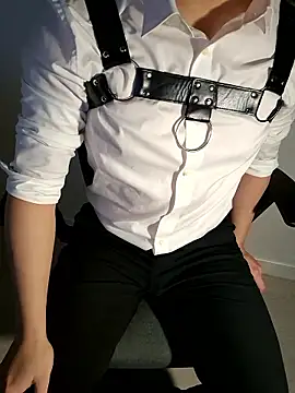 111owo111 online show from 6, 10, 2025