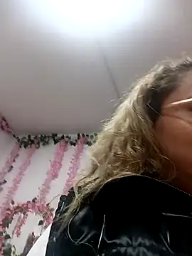 Asuna yuuky online show from 6, 3, 2026