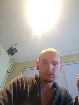 piercingpik online show from 14, 1, 2026