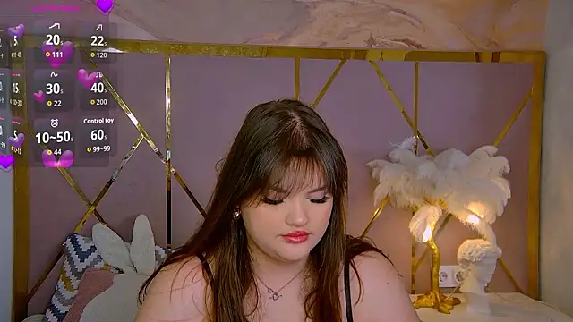 EmilyHyde online show from 13, 3, 2026