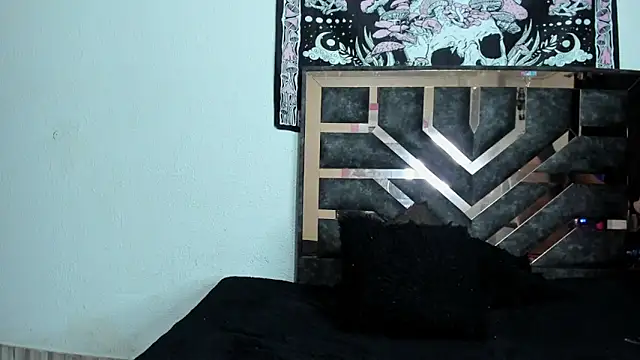 Snapshot of Dark_Moon_21 chatting on 24, 10, 2025 Dark Moon 21 online show from 24, 10, 2025