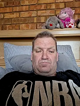 Snapshot of wallacelegend chatting on 27, 11, 2025 wallacelegend online show from 27, 11, 2025