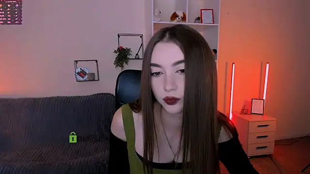 Snapshot of barbara_crazy chatting on 4, 10, 2025 barbara crazy online show from 4, 10, 2025