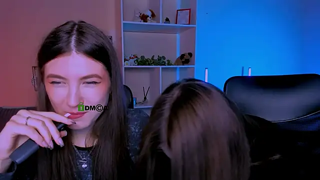 Snapshot of barbara_crazy chatting on 7, 10, 2025 barbara crazy online show from 7, 10, 2025