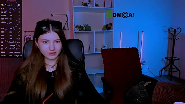 Snapshot of barbara_crazy chatting on 12, 10, 2025 barbara crazy online show from 12, 10, 2025