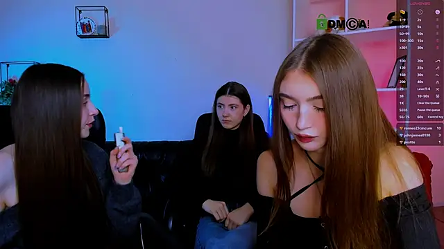 Snapshot of barbara_crazy chatting on 15, 11, 2025 barbara crazy online show from 15, 11, 2025