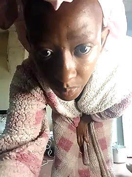 RFeltomWhitJ online show from 6, 11, 2025