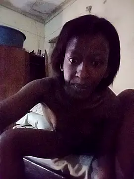 RFeltomWhitJ online show from 28, 11, 2025