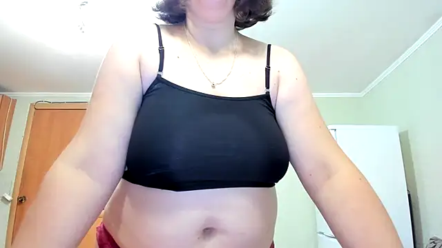 KATTYWARM  online show from 3, 12, 2025