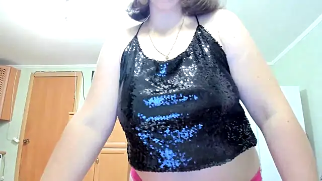 KATTYWARM  online show from 17, 2, 2026