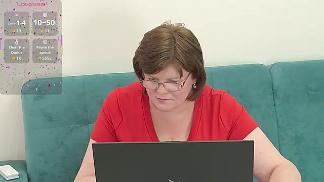 Snapshot of Sandra_Sunrise chatting on 7, 10, 2025 Sandra Sunrise online show from 7, 10, 2025