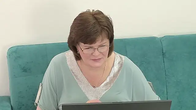 Snapshot of Sandra_Sunrise chatting on 14, 10, 2025 Sandra Sunrise online show from 14, 10, 2025