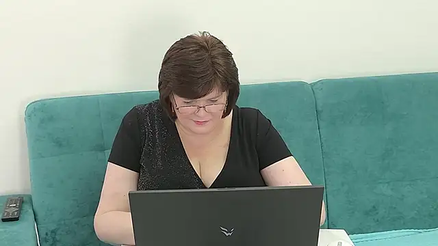 Snapshot of Sandra_Sunrise chatting on 21, 11, 2025 Sandra Sunrise online show from 21, 11, 2025