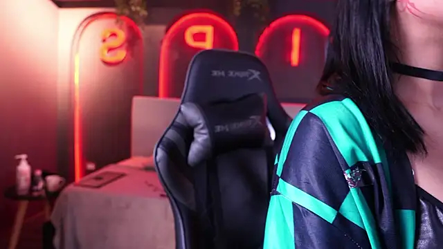 Snapshot of Roma_hells chatting on 17, 9, 2025 Roma hells online show from 17, 9, 2025