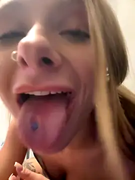 Cheryl555x online show from 6, 10, 2025