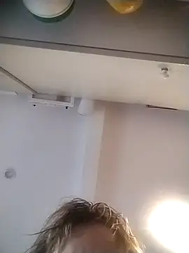 Snapshot of sarahpearlx chatting on 15, 11, 2025 sarahpearlx online show from 15, 11, 2025