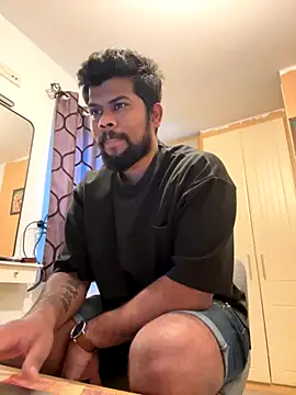 Snapshot of CrazyShashank chatting on 30, 9, 2025 CrazyShashank online show from 30, 9, 2025