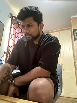 Snapshot of CrazyShashank chatting on 25, 11, 2025 CrazyShashank online show from 25, 11, 2025