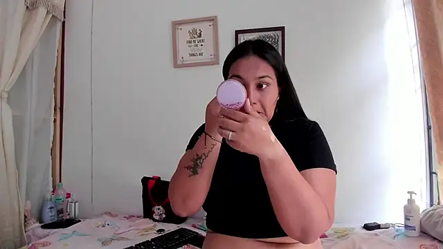 selena jhonson online show from 26, 9, 2025