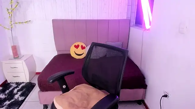 anna moon11 online show from 19, 11, 2025