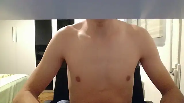 Snapshot of Alexpereezzz chatting on 14, 12, 2025 Alexpereezzz online show from 14, 12, 2025