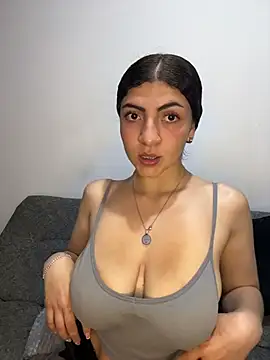 Snapshot of arieel__722 chatting on 13, 10, 2025 arieel 722 online show from 13, 10, 2025
