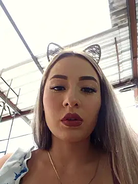 Natasanz online show from 5, 1, 2026