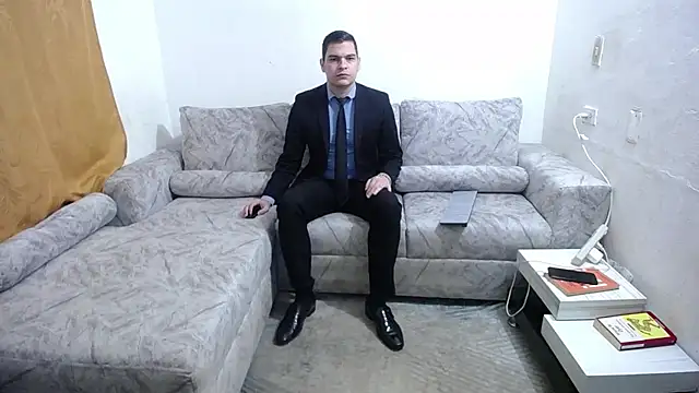 Snapshot of Victor_Maitland chatting on 21, 10, 2025 Victor Maitland online show from 21, 10, 2025