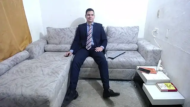 Snapshot of Victor_Maitland chatting on 24, 10, 2025 Victor Maitland online show from 24, 10, 2025