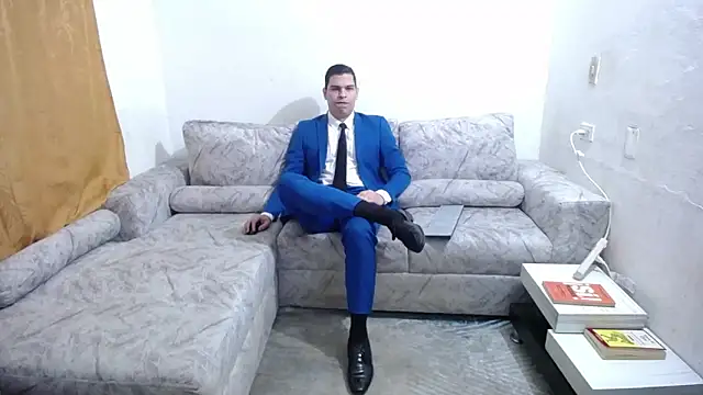 Snapshot of Victor_Maitland chatting on 31, 10, 2025 Victor Maitland online show from 31, 10, 2025