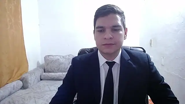 Snapshot of Victor_Maitland chatting on 5, 11, 2025 Victor Maitland online show from 5, 11, 2025