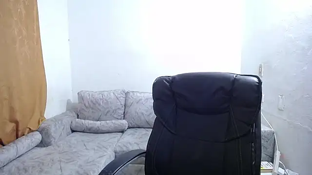 Snapshot of Victor_Maitland chatting on 23, 11, 2025 Victor Maitland online show from 23, 11, 2025