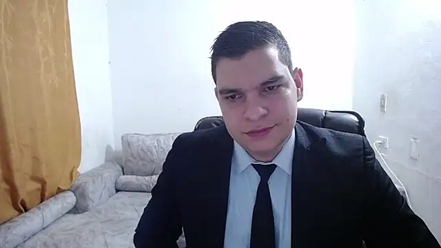 Snapshot of Victor_Maitland chatting on 25, 11, 2025 Victor Maitland online show from 25, 11, 2025