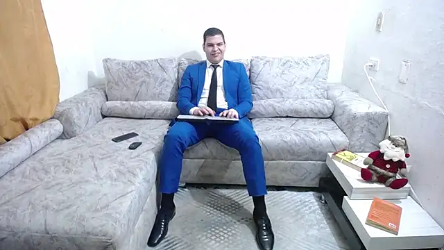 Snapshot of Victor_Maitland chatting on 16, 12, 2025 Victor Maitland online show from 16, 12, 2025