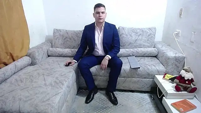 Snapshot of Victor_Maitland chatting on 19, 12, 2025 Victor Maitland online show from 19, 12, 2025