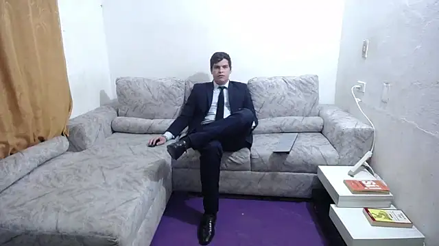 Snapshot of Victor_Maitland chatting on 21, 4, 2026 Victor Maitland online show from 21, 4, 2026