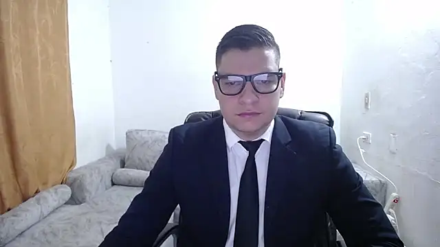 Snapshot of Victor_Maitland chatting on 27, 4, 2026 Victor Maitland online show from 27, 4, 2026