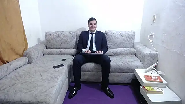 Snapshot of Victor_Maitland chatting on 15, 5, 2026 Victor Maitland online show from 15, 5, 2026