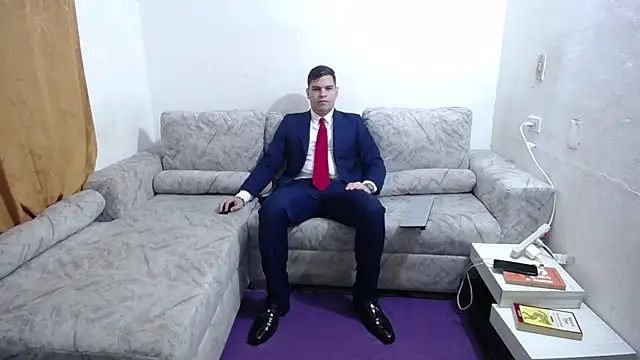 Snapshot of Victor_Maitland chatting on 17, 5, 2026 Victor Maitland online show from 17, 5, 2026