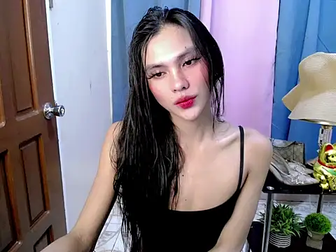 Snapshot of Ur_latinahotpaprika chatting on 7, 5, 2026 Ur latinahotpaprika online show from 7, 5, 2026