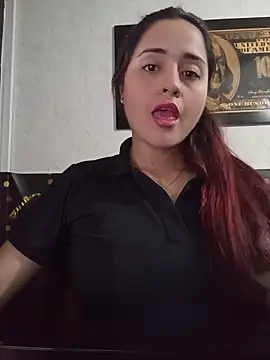 candy  fox  online show from 19, 11, 2025