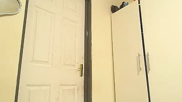 Snapshot of Goddessberry chatting on 10, 11, 2025 Goddessberry online show from 10, 11, 2025