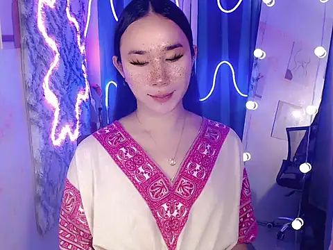 Snapshot of in_yourdreamstarxx chatting on 27, 11, 2025 in yourdreamstarxx online show from 27, 11, 2025
